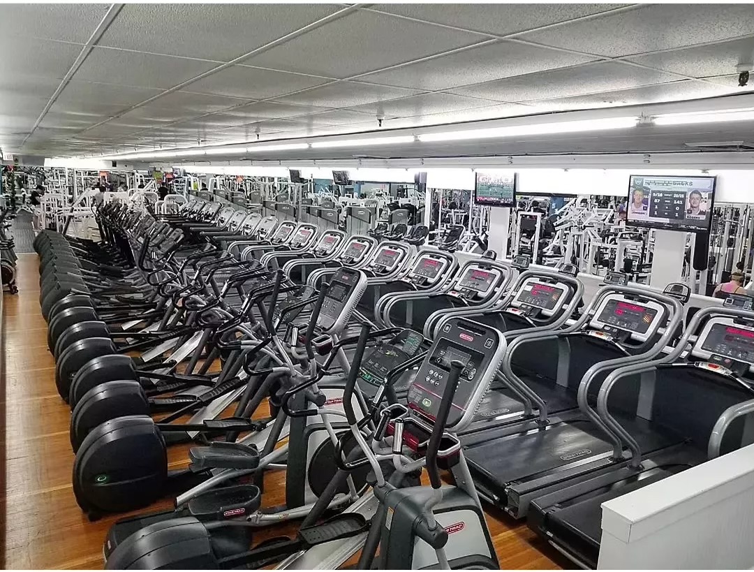 Dolphin Fitness Club Official Site NY Health Club gym